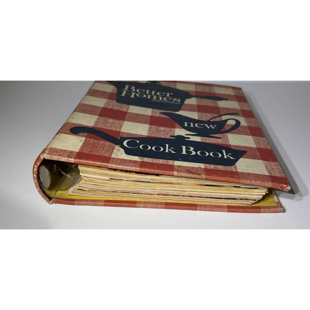 Better Homes and Gardens New Cook Book 1962 MCM Ring Binder Vintage